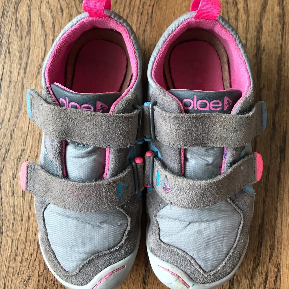 Girls Plae Shoes